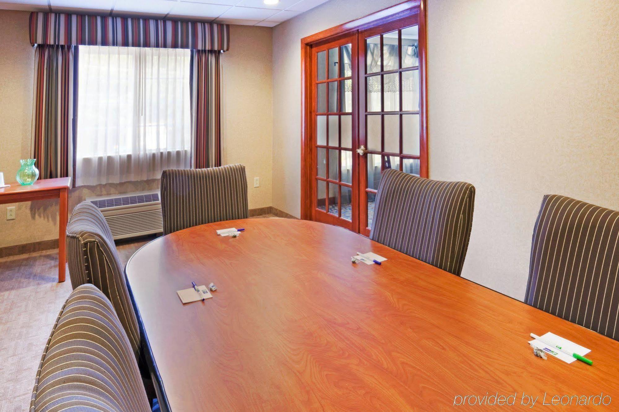 Holiday Inn Express Hotel & Suites Boston - Marlboro By Ihg Hudson Exteriér fotografie