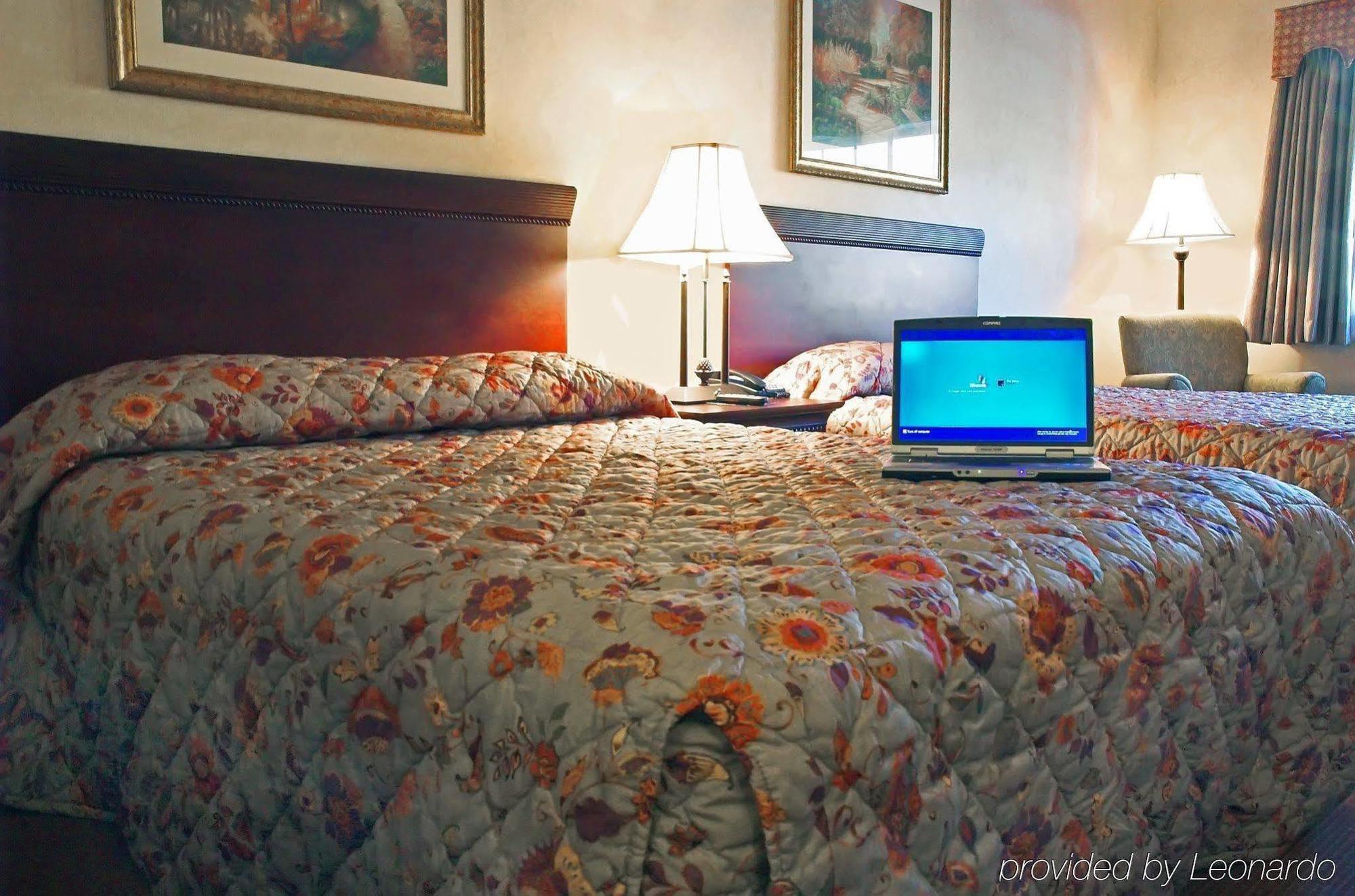 Holiday Inn Express Hotel & Suites Boston - Marlboro By Ihg Hudson Exteriér fotografie